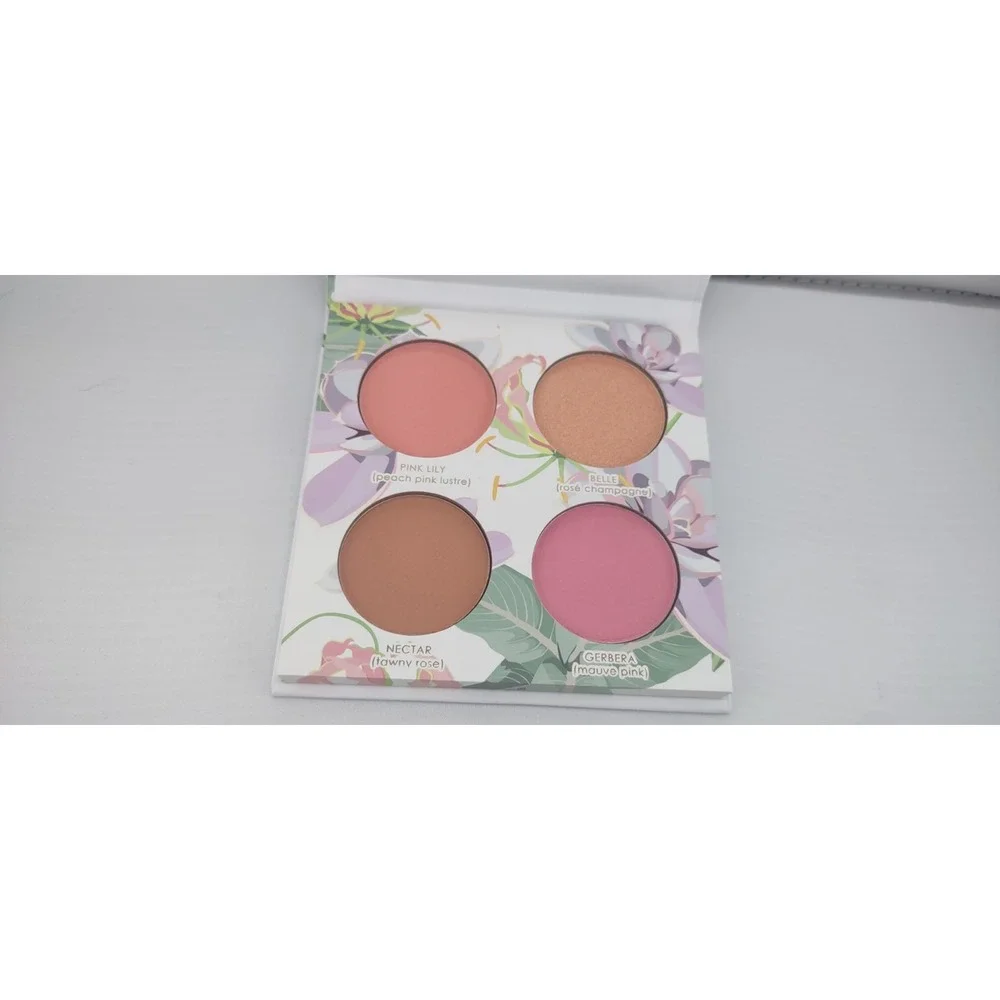 SERAPHINE BOTANICALS Lily + Blossom - Lily Infused Blush Palette in Soft Bouquet